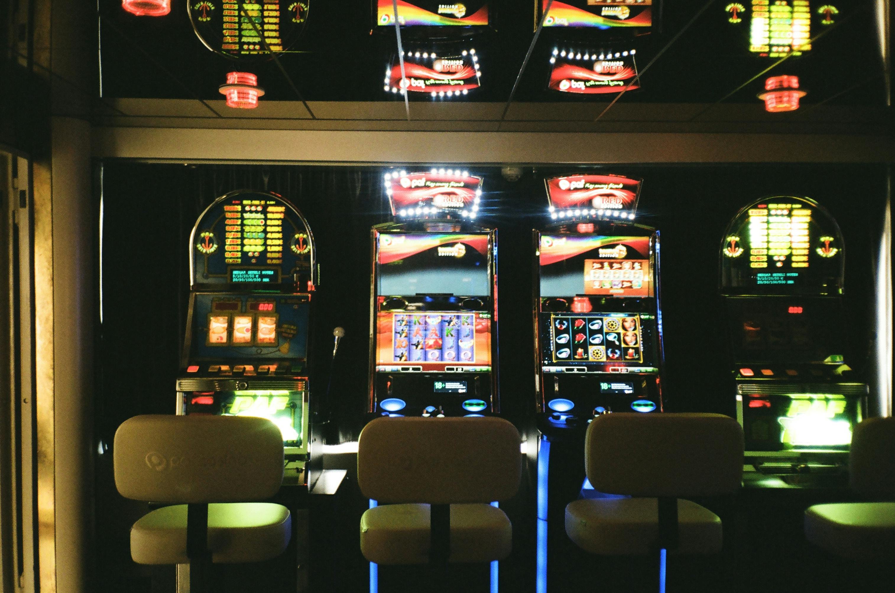 Philippines sports bettor checking live odds on juan357 mobile platform